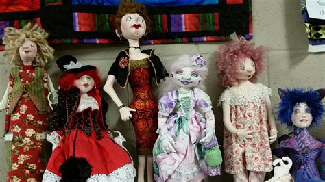 Service offers: monthly meetings to discuss dolls, teddy bears, toys and . . Doll clubs